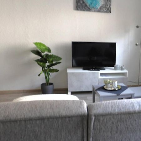 Zufluchtshuette Apartment Herzogenrath Exterior foto